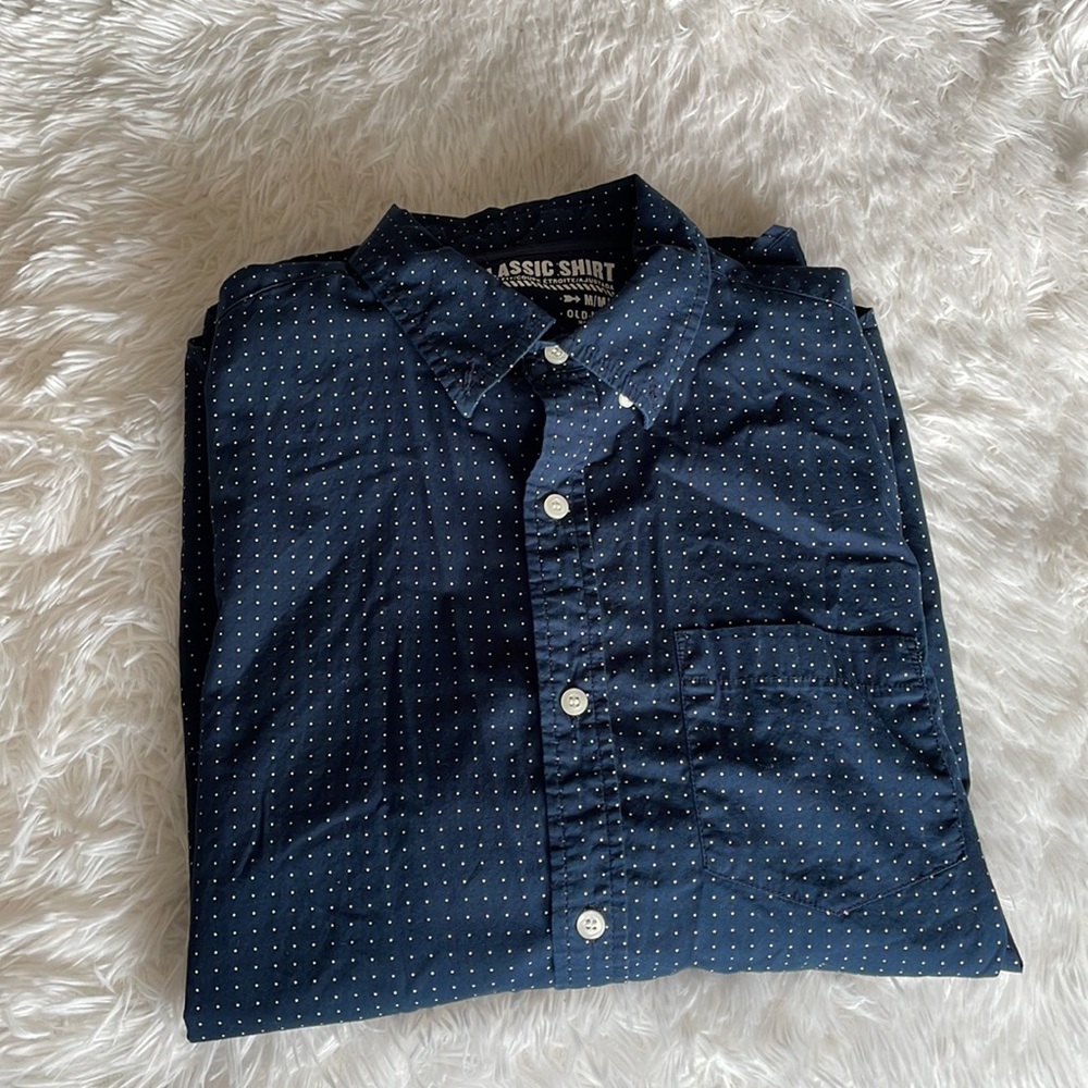 Old Navy Men’s Long Sleeve Shirt - Picture 5 of 6